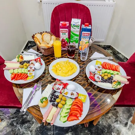 Silviya Hotel 3*