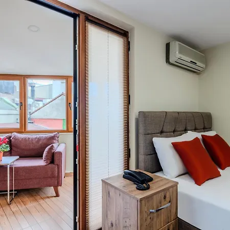 Silviya Hotel