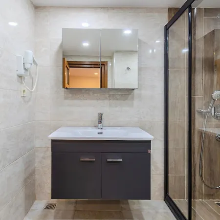 Silviya Hotel 3*
