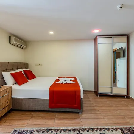Hotel Silviya 3*