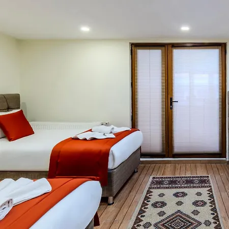 Silviya Hotel