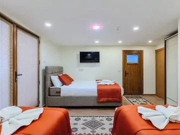 Silviya Hotel