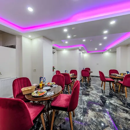 Silviya Hotel
