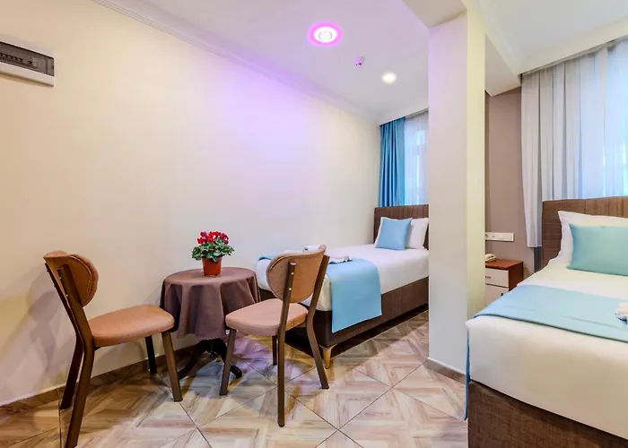 Silviya Hotel 3*
