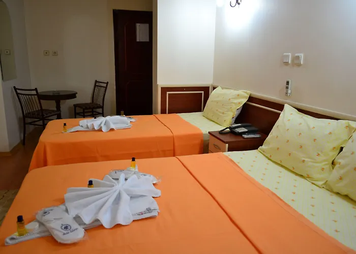 Hotel Silviya 3*